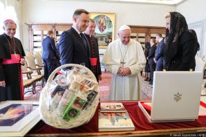 Audiencja Pary Prezydenckiej u papieża Franciszka