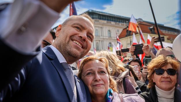 [VIDEO] Narodowy Marsz Życia z udziałem Prezydenta Karola Nawrockiego